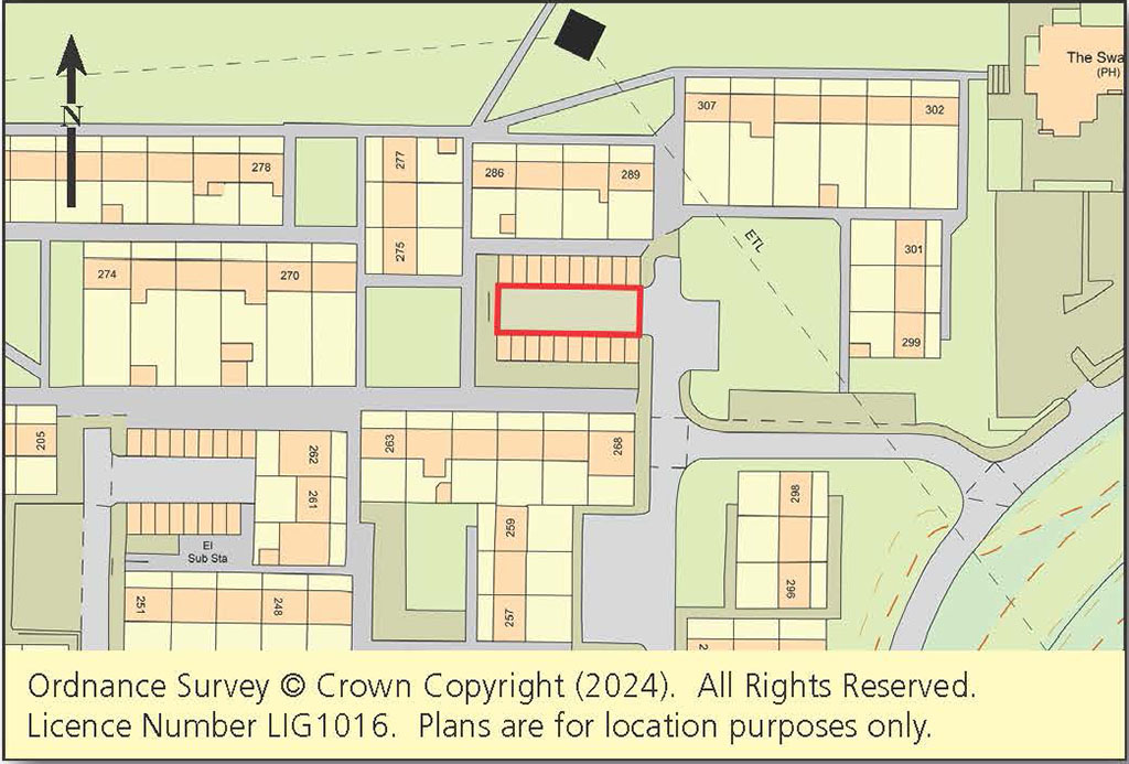 Lot: 32 - FREEHOLD FORECOURT LAND -